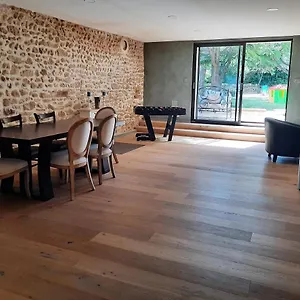 1800 Sainte-Cecile-les-Vignes